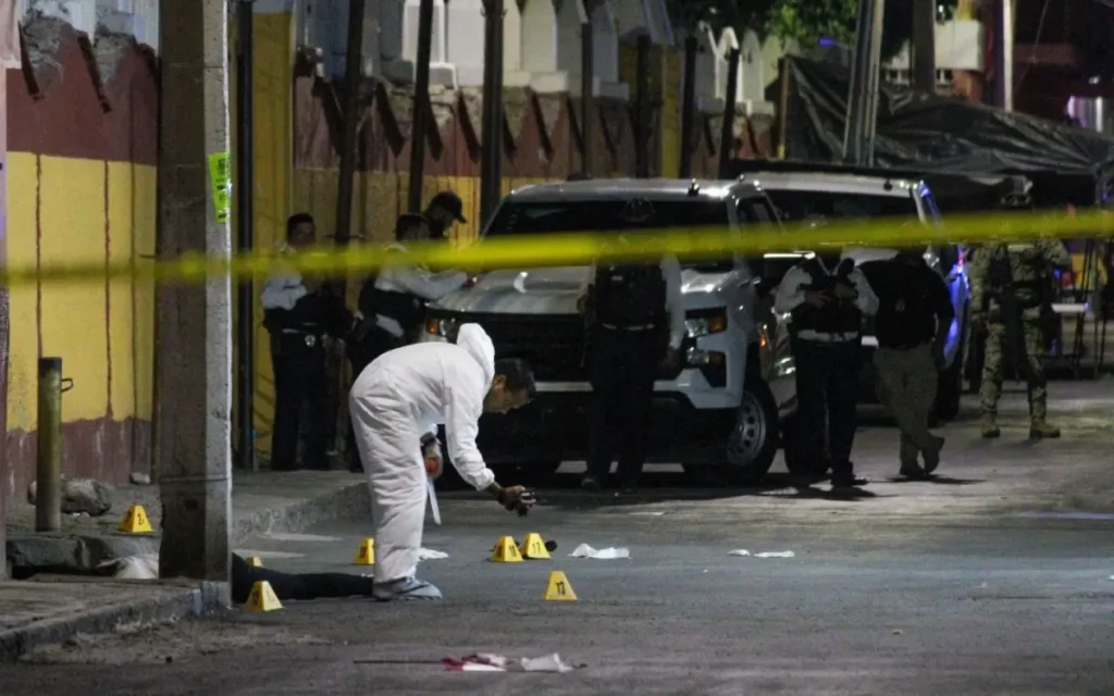 ¡San Luis arde en paranoia! Suben peleas, broncas y el miedo no para