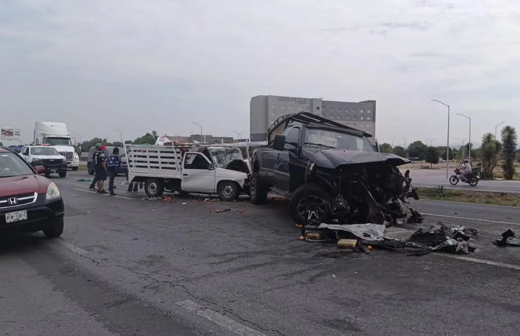 ¡Carambola Mortal! Caos total en la 57: autos destrozados y heridos