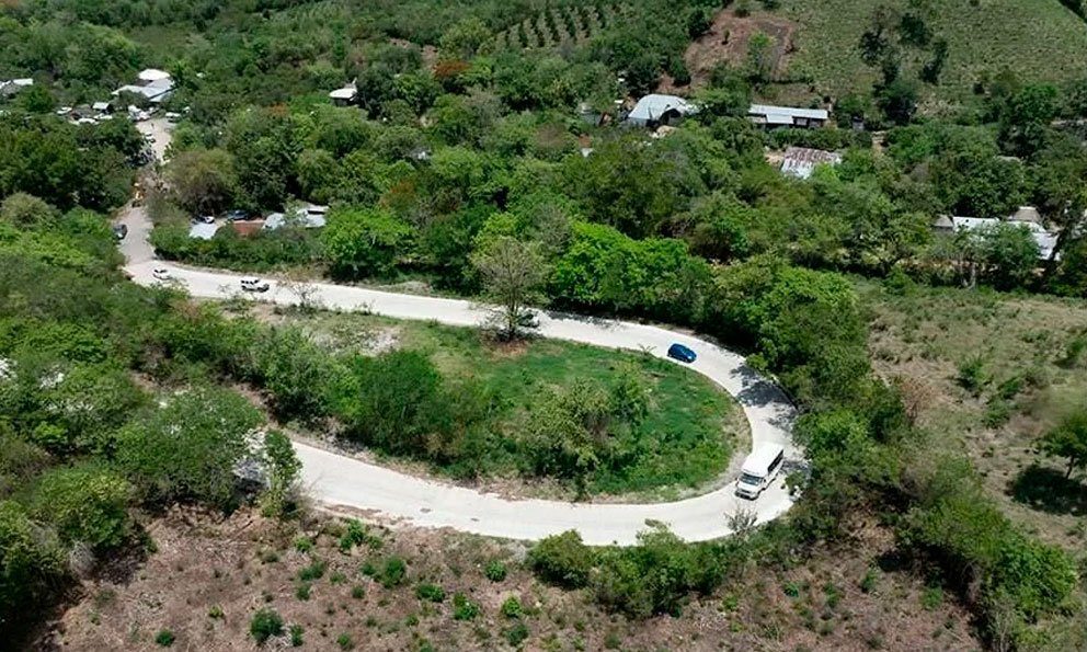 Alcaldes de Axtla y Coxcatlán agradecen obras estatales
